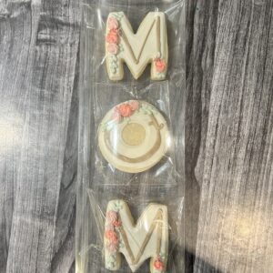 Mom Letter Cookies (Set of 3)
